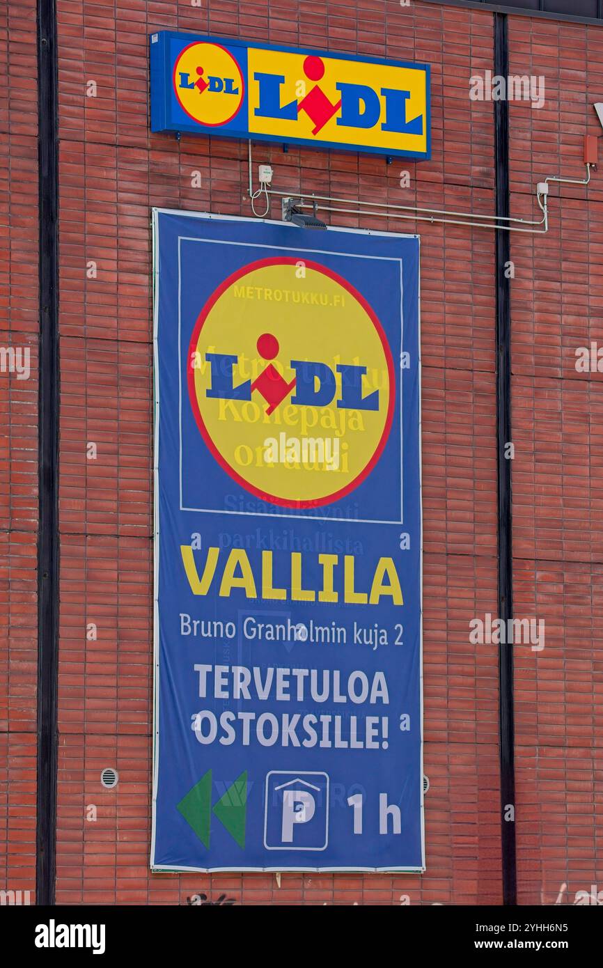 Helsinki, Finnland – 9. September. 2024: Lidl-Logo. Lidl ist eine deutsche, international tätige Lebensmittelkette. Stockfoto