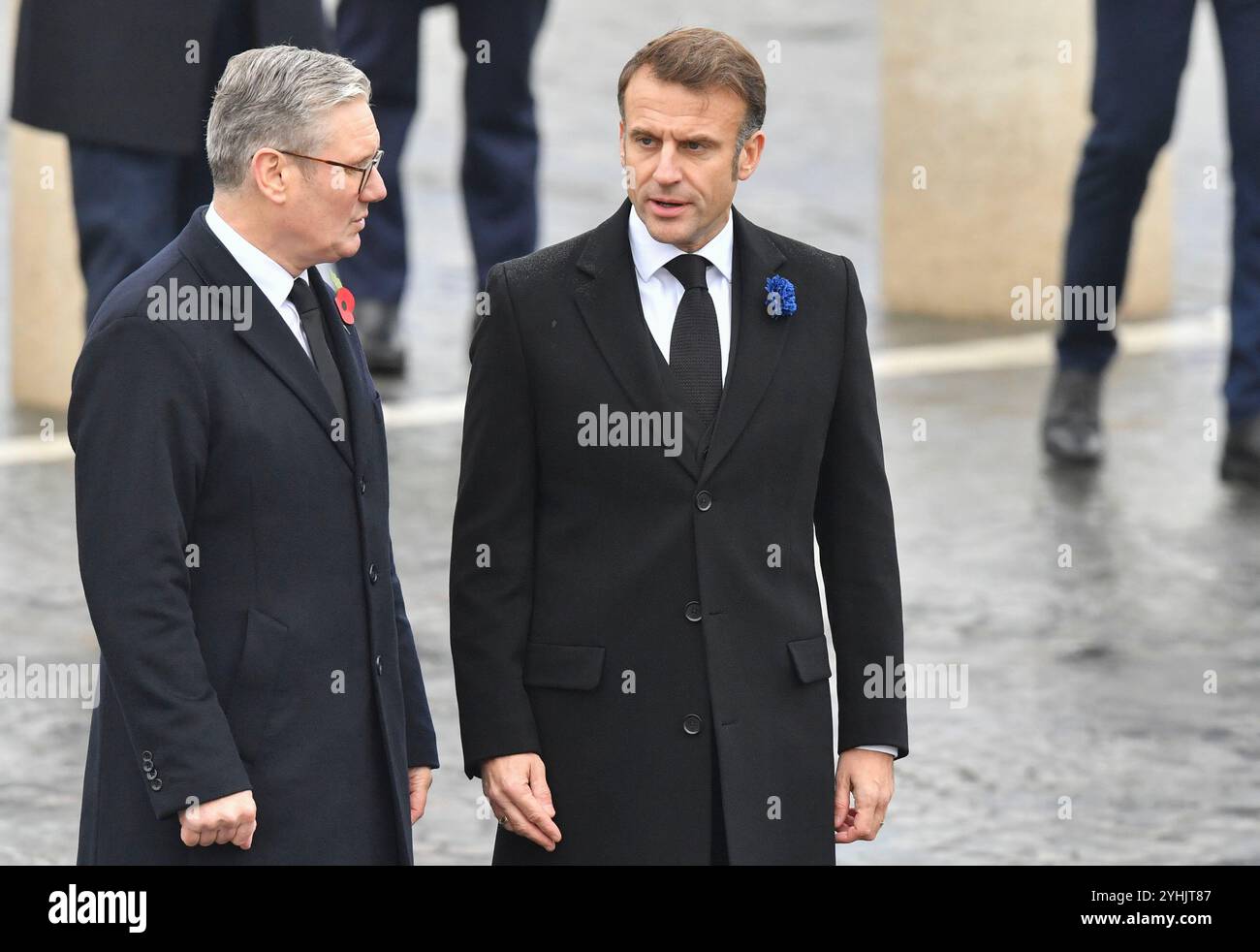 Frankreich, PARIS, 11.11.2024. Der britische Premierminister Keir Starmer und Emmanuel Macron in Anwesenheit von Nicolas Sarkozy am 11. November 2024 in Paris anlässlich der Gedenkfeier zum Waffenstillstand von 1918. Foto von Francois Pauletto France, PARIS, 11.11.2024.Le Premier Ministry britannique, Keir Starmer, et Emmanuel Macron, en Presence de Nicolas Sarkosy le 11 Novembre 2024 à Paris à l'Gelegenheit des commorations de l'Armistice de 1918. Photographie de Francois Pauletto Stockfoto