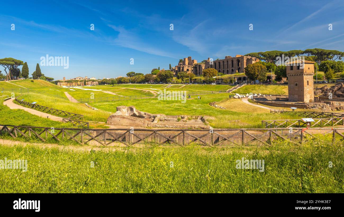 ROM, ITALIEN - 12. MAI 2022: Circus Maximus, ein altes römisches Stadion. Stockfoto