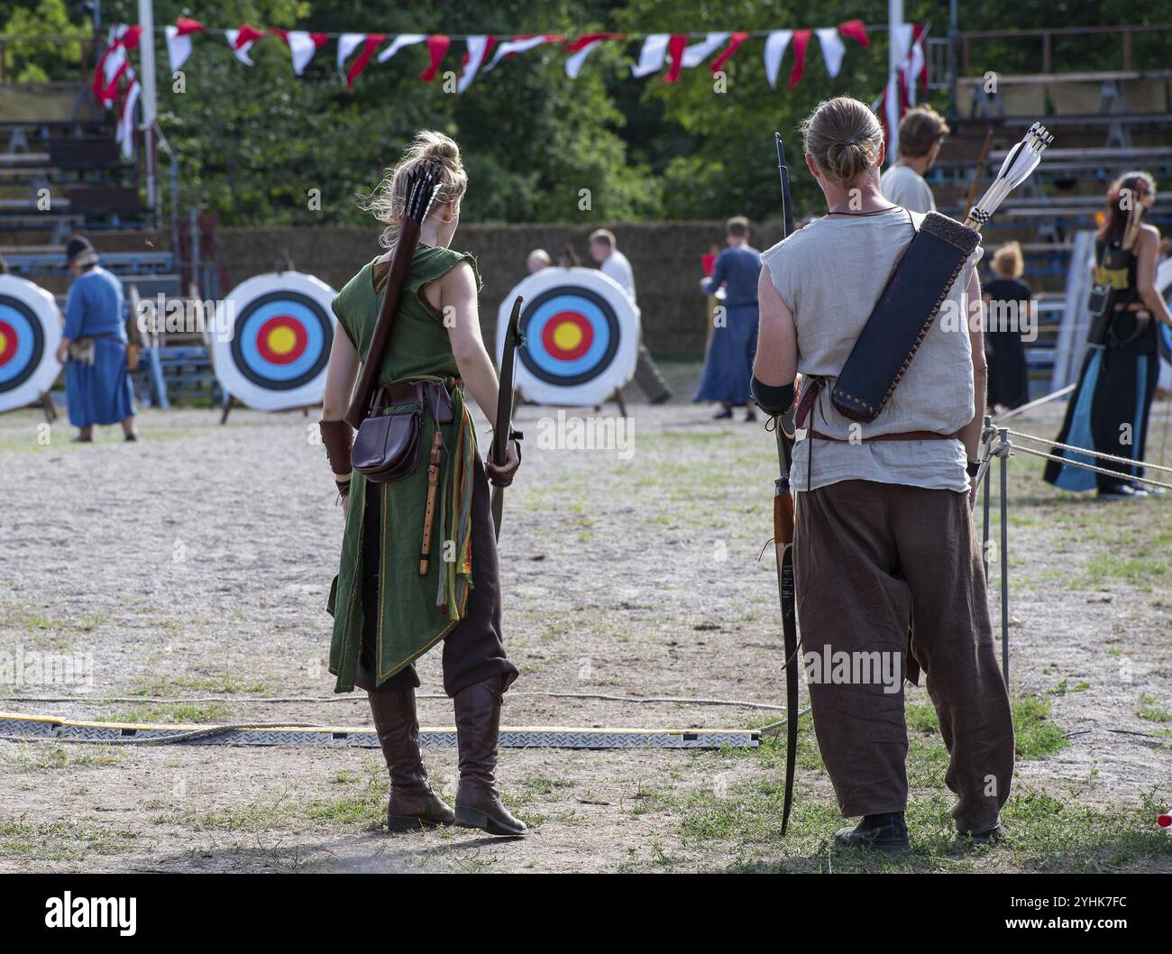 Bogenschützen, Wettbewerb, mittelalterliche Woche, Hansestadt Visby, UNESCO-Weltkulturerbe, Gotland Island, Schweden, Europa Stockfoto