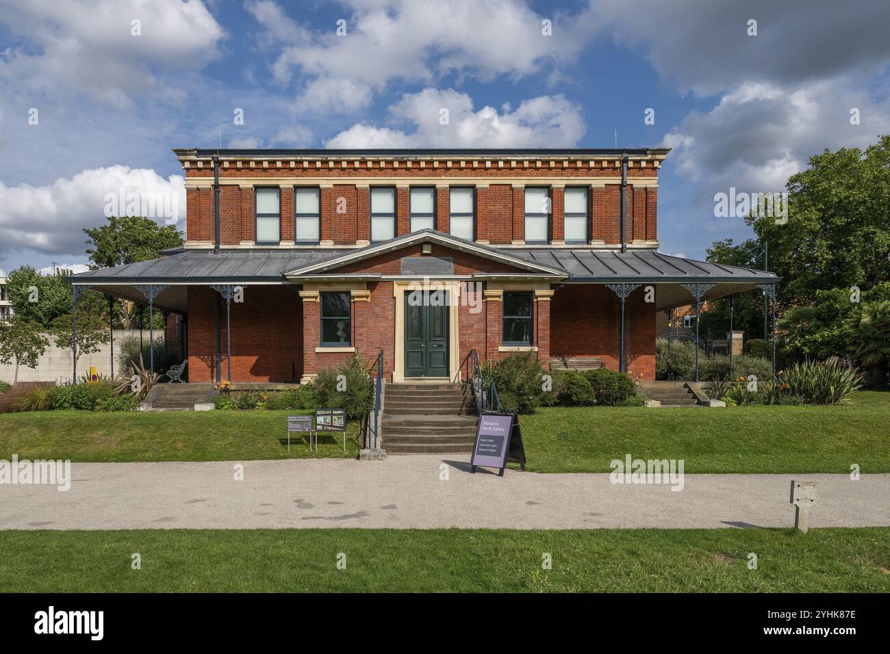 Marianne North Gallery, Galerie mit Kunstwerken von Marianne North, Biologin und botanischer Illustratorin, Royal Botanic Gardens, Kew, London, England, Uni Stockfoto