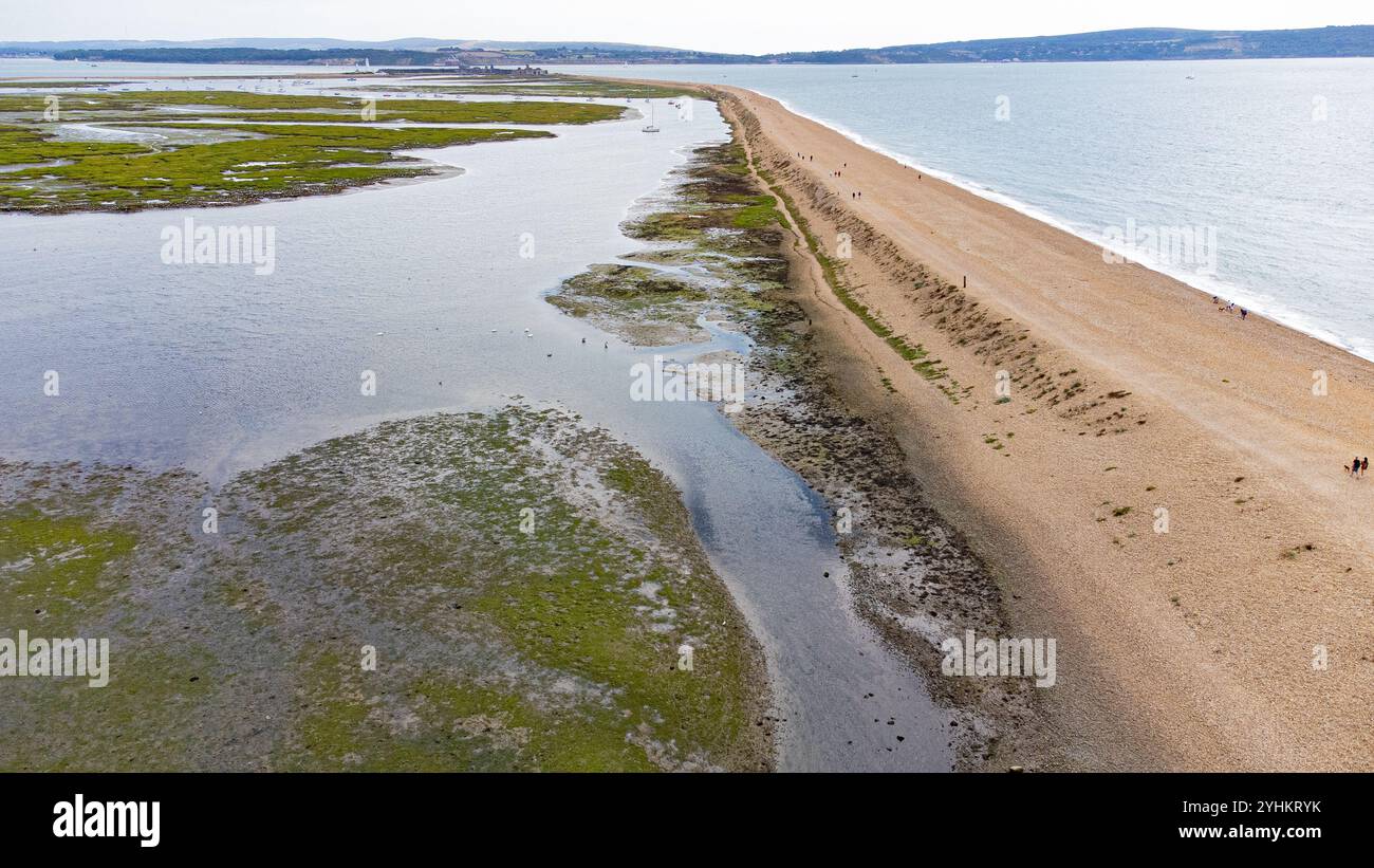 Lymington und Keyhaven Marshes in Dorset Aerial View einschließlich Hurst Castle Stockfoto