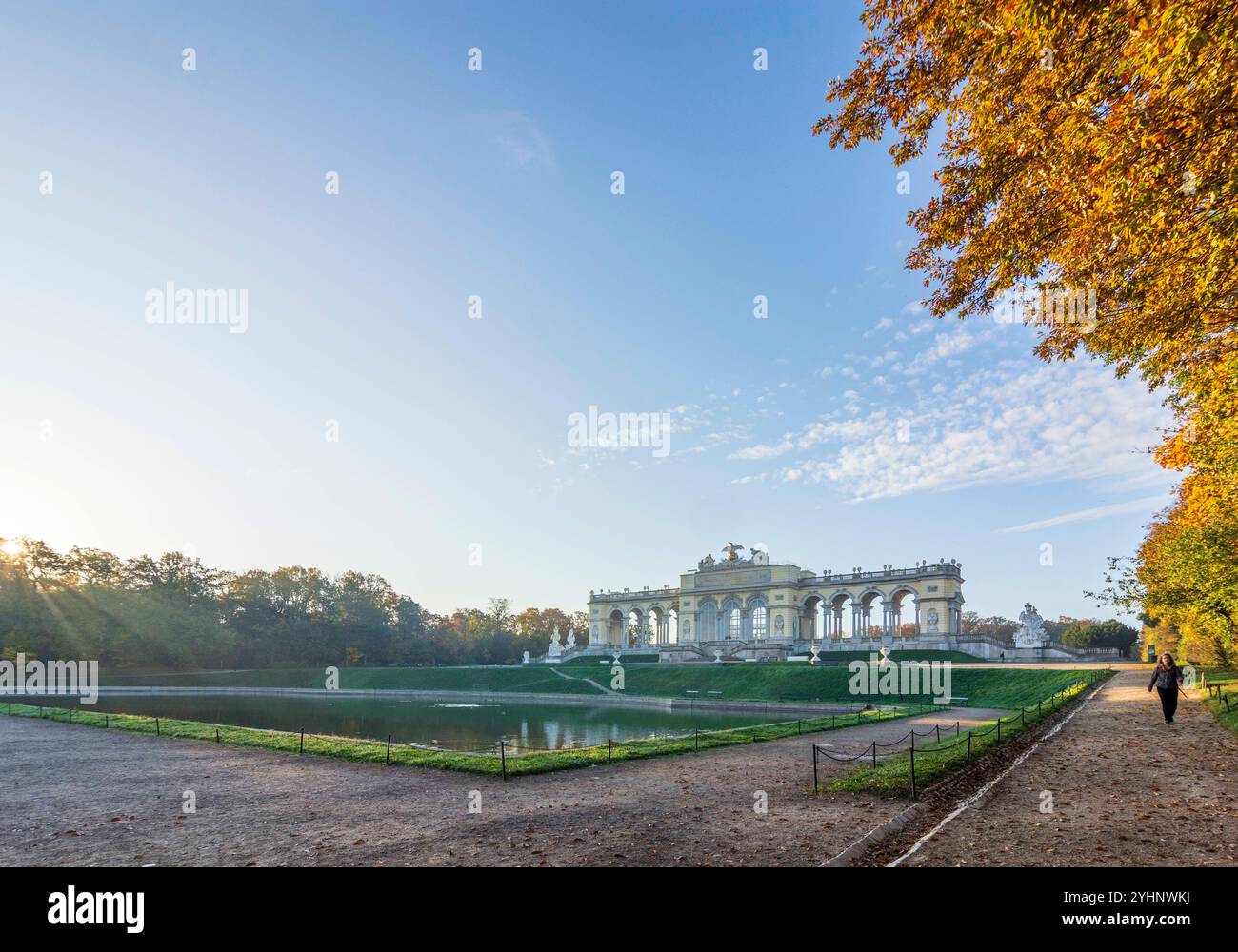 Gloriette im Park Schloss Schönbrunn Wien 13. Hietzing Wien Österreich Stockfoto