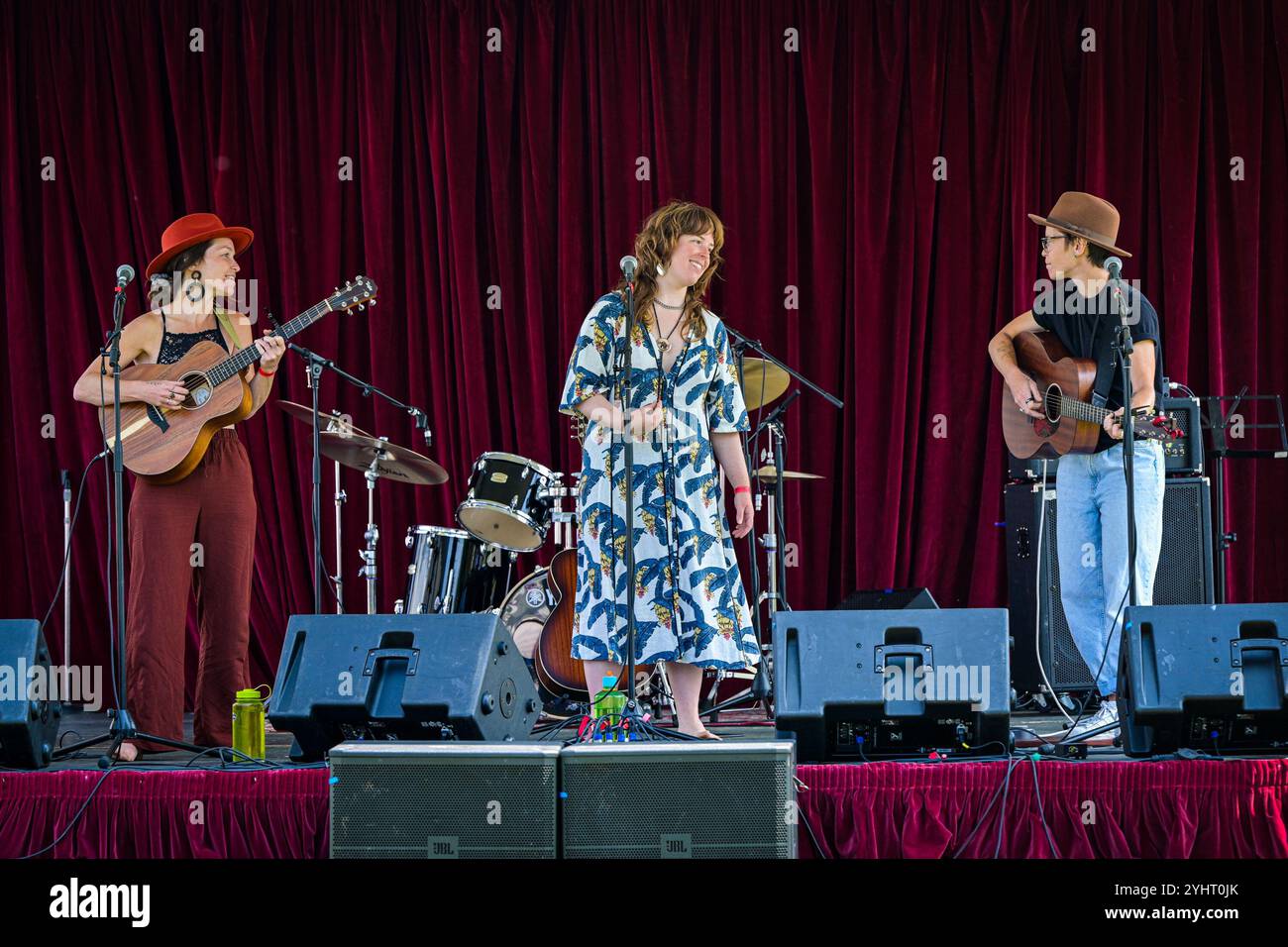 The Pairs, Mission Folk Music Festival, Fraser River Heritage Park, British Columbia, Kanada Stockfoto