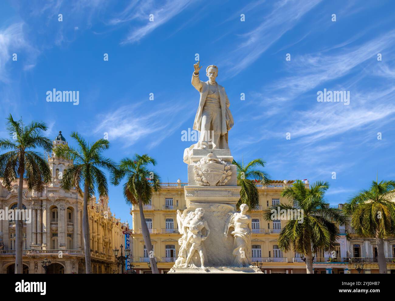 Statue von Jose Marti in Havanna Central Park plaza in der Nähe von El Capitolio und Paseo del Prado. Stockfoto