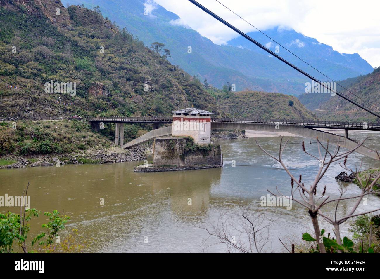 Wangdue Phodrang ist eine Stadt und Hauptstadt des Distrikts Wangdue Phodrang und befindet sich in Thedtsho Gewog, Khothang Rinchenling im Zentrum von Bhutan Stockfoto