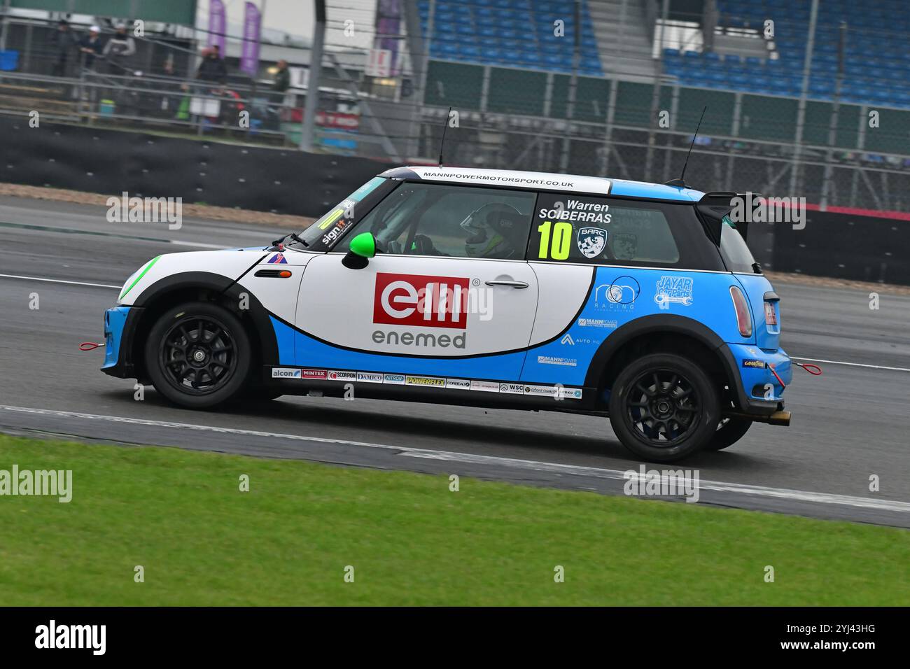 Warren Scibberas, Mannpower Motorsport, MINI Cooper, Vertu MINI Challenge Trophy 2024, 20-Minuten-Rennen, Single-Marque-Rennen, Autos basieren auf der R5 Stockfoto