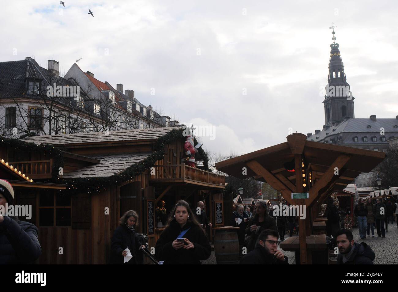 Kopenhagen/Dänemark/13. November 2024/Weihnachtsmarkt im Hojbro plads im Herzen der dänischen Hauptstadt Kopenhagenb. Foto. Bilder von Francis Joseph Dean/Dean sind nicht für kommerzielle Zwecke bestimmt Stockfoto