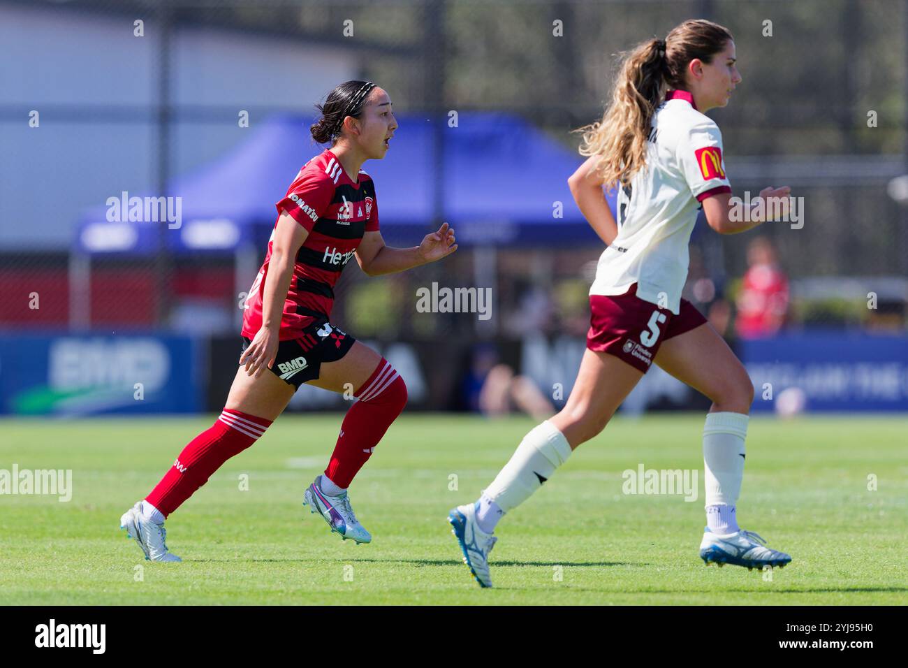 ENA Harada von den Wanderers in Aktion während des A-League Women RD2-Spiels zwischen den Wanderers und Adelaide am 10. November im Wanderers Football Park Stockfoto