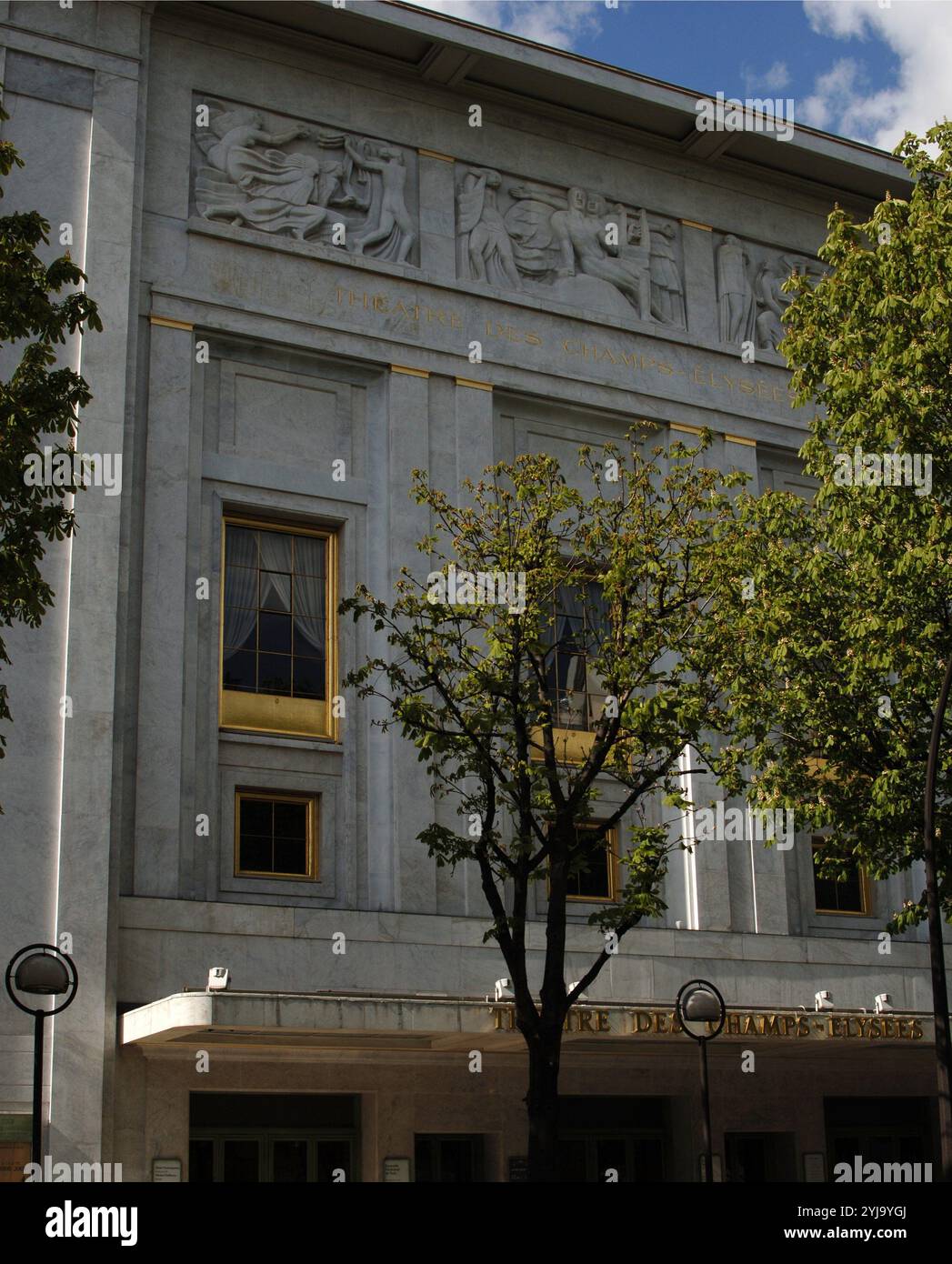 Frankreich. Paris. Théâtre des Champs-Elysées (1913) von Augueste Perret (1874-1954). Stockfoto