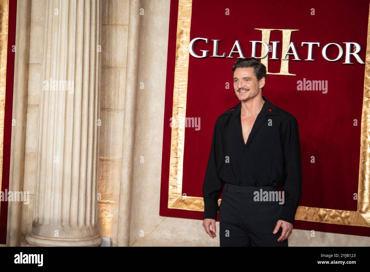 London, Großbritannien. November 2024. Paul Mescal besucht Gladiator II die Royal Film Performance und Global Premiere am Leicester Square. „Gladiator II“ die königliche Filmvorstellung und globale Premiere – VIP-Ankunft (Foto: Loredana Sangiuliano/SOPA Images/SIPA USA) Credit: SIPA USA/Alamy Live News Stockfoto