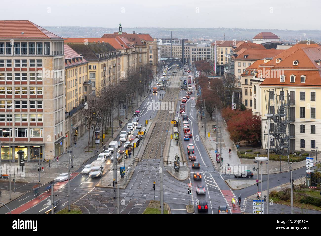 14.11.2024, Deutschland, Sachsen, Dresden, auf dem Foto Blick in die Wilsdruffer Straße Richtung Postplatz *** 14 11 2024, Deutschland, Sachsen, Dresden, auf dem Foto Blick in die Wilsdruffer Straße in Richtung Postplatz Stockfoto