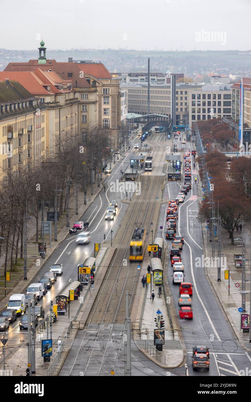 14.11.2024, Deutschland, Sachsen, Dresden, auf dem Foto Blick in die Wilsdruffer Straße Richtung Postplatz *** 14 11 2024, Deutschland, Sachsen, Dresden, auf dem Foto Blick in die Wilsdruffer Straße in Richtung Postplatz Stockfoto