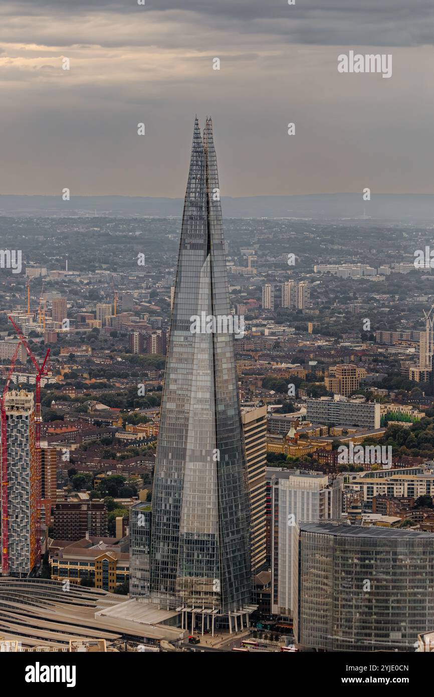 Aus der Vogelperspektive auf The Shard in London, das höchste Gebäude in Großbritannien, Bermondsey, London, Großbritannien Stockfoto