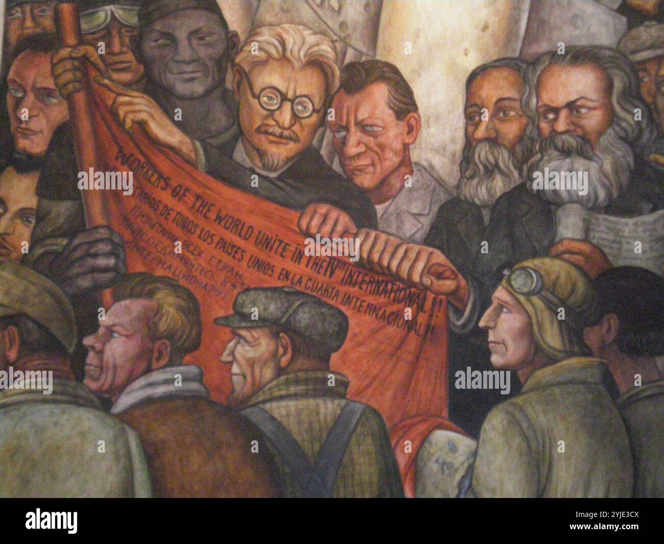 Leo Trotzki, Karl Marx, Friedrich Engels, Nelson Rockefeller. Detail des Wandgemäldes "Mensch, Kontrolleur des Universums". Museum: Palacio de Bellas Artes, Mexiko. Autor: Diego-Maria Rivera. Copyright: Dieses Bildmaterial ist nicht gemeinfreie Inhalte. Es liegt in Ihrer Verantwortung, vor der Veröffentlichung alle erforderlichen Genehmigungen Dritter vom Urheberrechtler in Ihrem Land einzuholen. Stockfoto