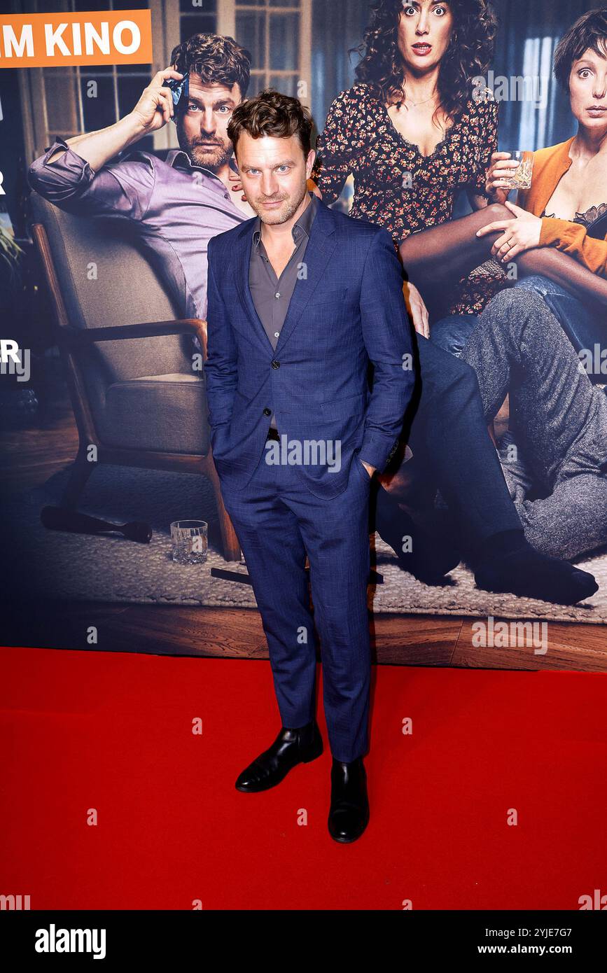 Friedrich Muecke bei der „Vierer“ Filmpremiere am 14.11.2024 in Berlin Stockfoto