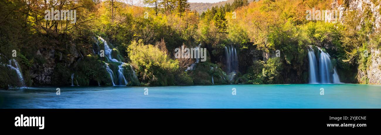 Der Nationalpark Plitvicer Seen ist der größte Nationalpark Kroatiens und zugleich der älteste Nationalpark Südosteuropas Stockfoto