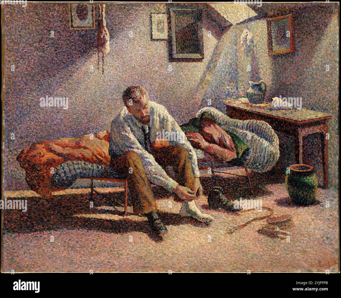 Vormittag, Innenraum. Künstler: Maximilien Luce (Französisch, Paris 1858-1941 Paris). Abmessungen: 1/2 x 31 7/8 Zoll (64,8 x 81 cm). Datum: 1890. Diese intime Szene zeigt Luces engen Freund und Malerkollegen Gustave Perrot, der „aufsteht“ und sich kleidet, während das Morgenlicht durch ein Dachfenster strömt. Luce belebte das traditionelle Thema eines Künstlers in seinen bescheidenen Wohnräumen mit einer lebhaften Palette von Rot, Orange, Gelb und Blau, die in gestochenen Pinselstrichen aufgetragen wurde, in Übereinstimmung mit der neu geprägten Technik des Pointillismus. Über Perrot ist wenig bekannt, abgesehen von der Tatsache, dass er jung starb. Im Jahr 189 Stockfoto Vormittag, Innenraum. Künstler: Maximilien Luce (Französisch, Paris 1858-1941 Paris). Abmessungen: 1/2 x 31 7/8 Zoll (64,8 x 81 cm). Datum: 1890. Diese intime Szene zeigt Luces engen Freund und Malerkollegen Gustave Perrot, der „aufsteht“ und sich kleidet, während das Morgenlicht durch ein Dachfenster strömt. Luce belebte das traditionelle Thema eines Künstlers in seinen bescheidenen Wohnräumen mit einer lebhaften Palette von Rot, Orange, Gelb und Blau, die in gestochenen Pinselstrichen aufgetragen wurde, in Übereinstimmung mit der neu geprägten Technik des Pointillismus. Über Perrot ist wenig bekannt, abgesehen von der Tatsache, dass er jung starb. Im Jahr 189 Stockfoto