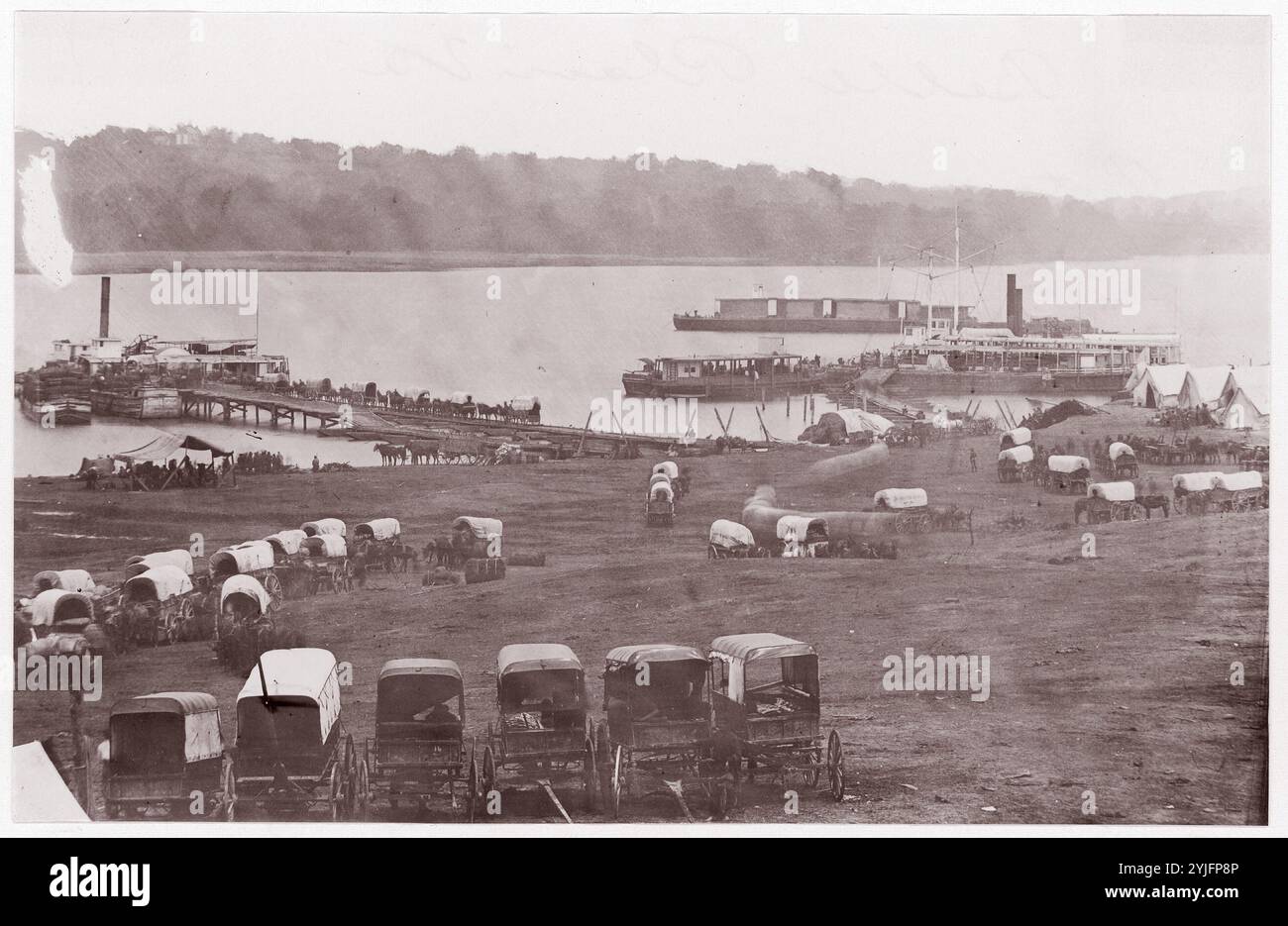 Belle Plain, Virginia. Potomac River, Upper Wharf. Künstler: Timothy H. O’Sullivan (Amerikaner, geboren 1840–1882 in Irland); James Gardner (Amerikaner, geboren 1832). Ehemalige Attribution: Früher Mathew B. Brady (Amerikaner, geboren in Irland, 1823?-1896 New York) zugeschrieben. Datum: 1864. Museum: Metropolitan Museum of Art, New York, USA. Stockfoto