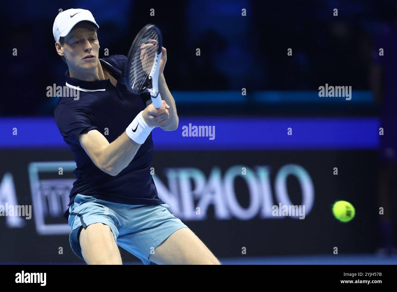 Robin Rundén Turin, Italien. November 2024. Jannik Sinner von Italien im Runden ...
