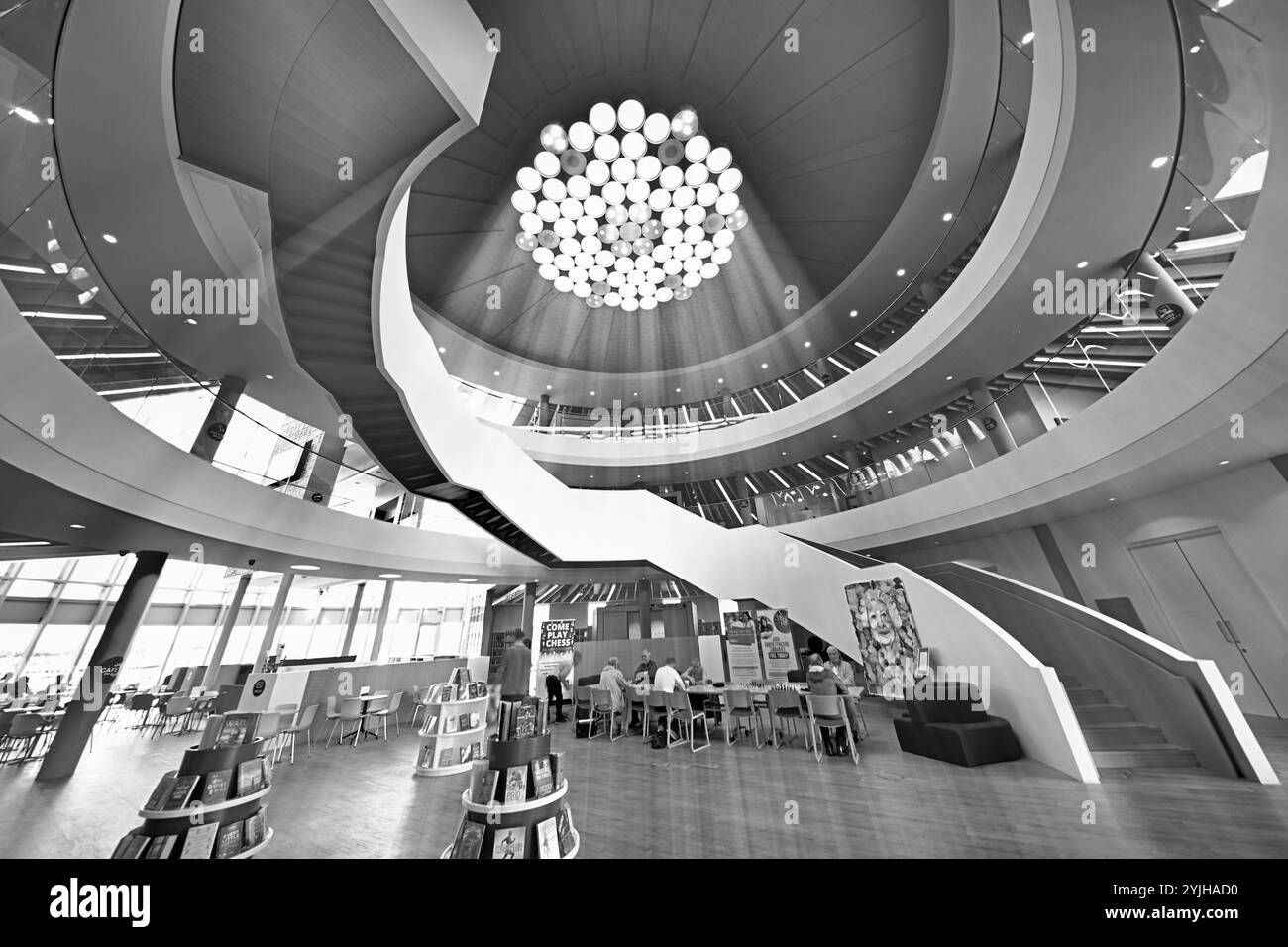South Shields Tyne und tragen das Word National Center für die schriftliche Word Moderne öffentliche Bibliothek von den Architekten FaulknerBrowns entworfen. Die wichtigste Kontra Stockfoto