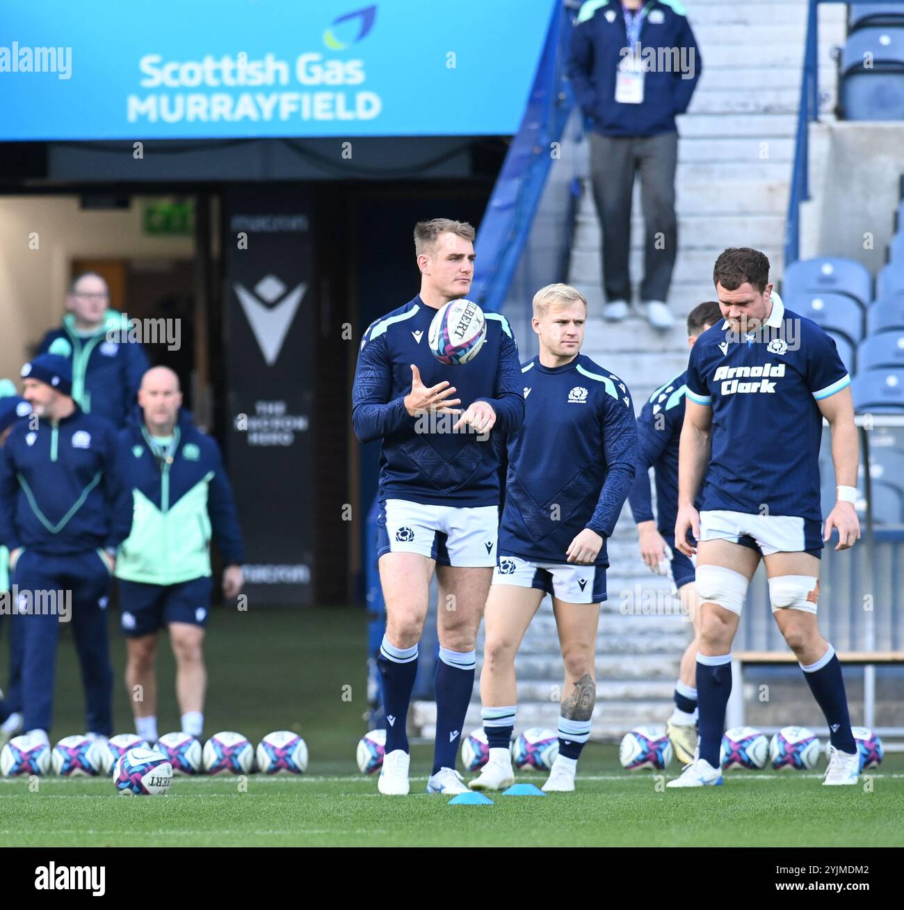 Scottish Gas Murrayfield. Edinburgh Schottland Großbritannien 15. November 24 HERBSTTESTS 2024/25 Schottlands Teamlauf, Medienzugriff auf Trainingssitzung vor dem Spiel gegen Portugal Captain Stafford McDowall Credit: eric mccowat/Alamy Live News Stockfoto