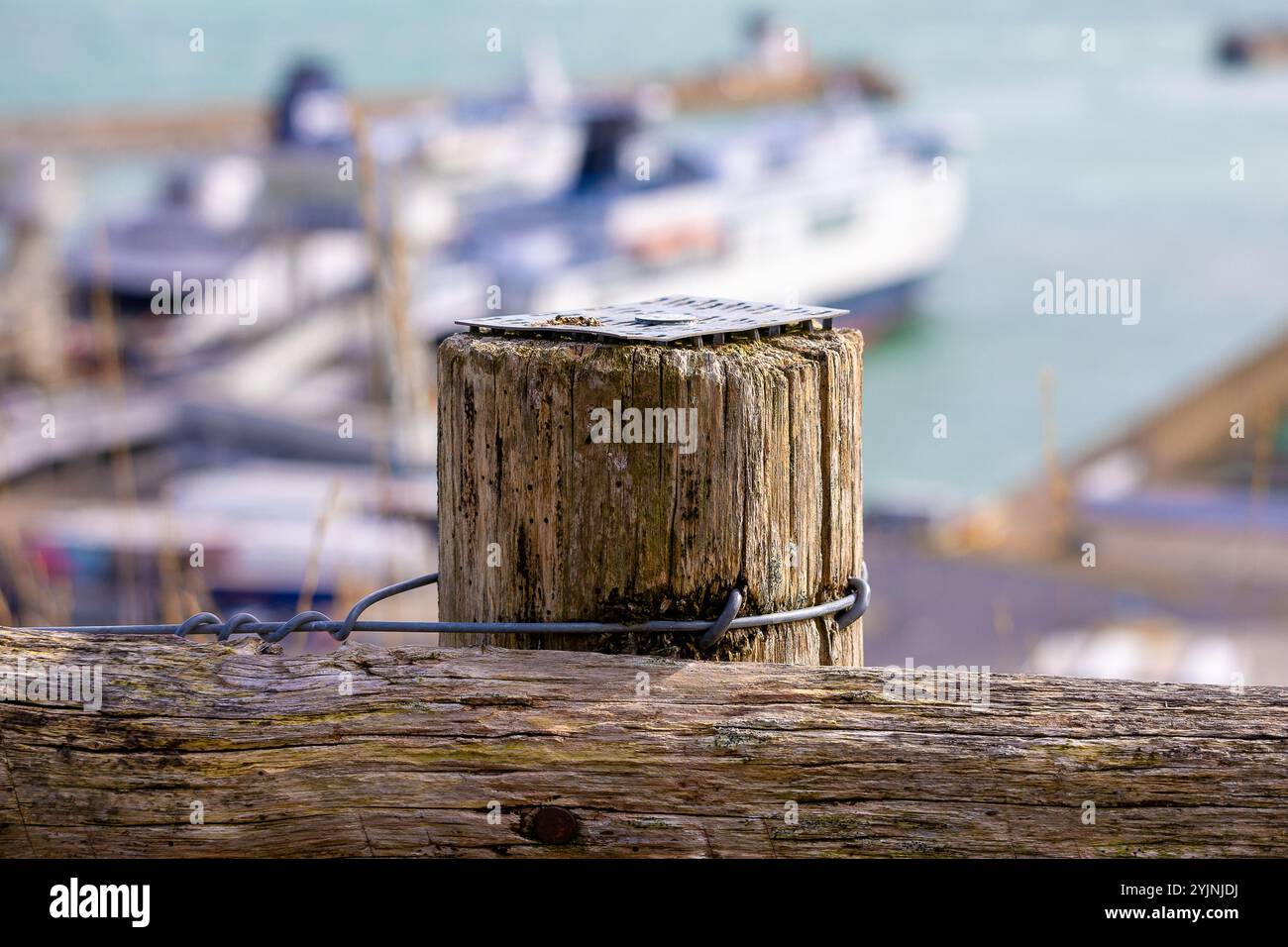 Über dem Hafen von dover in kent Stockfoto