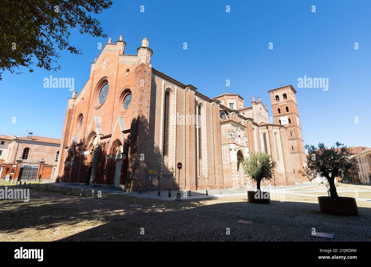 Asti - Kathedrale - Cattedrale di Santa Maria Assunta e San Gottardo Stockfoto
