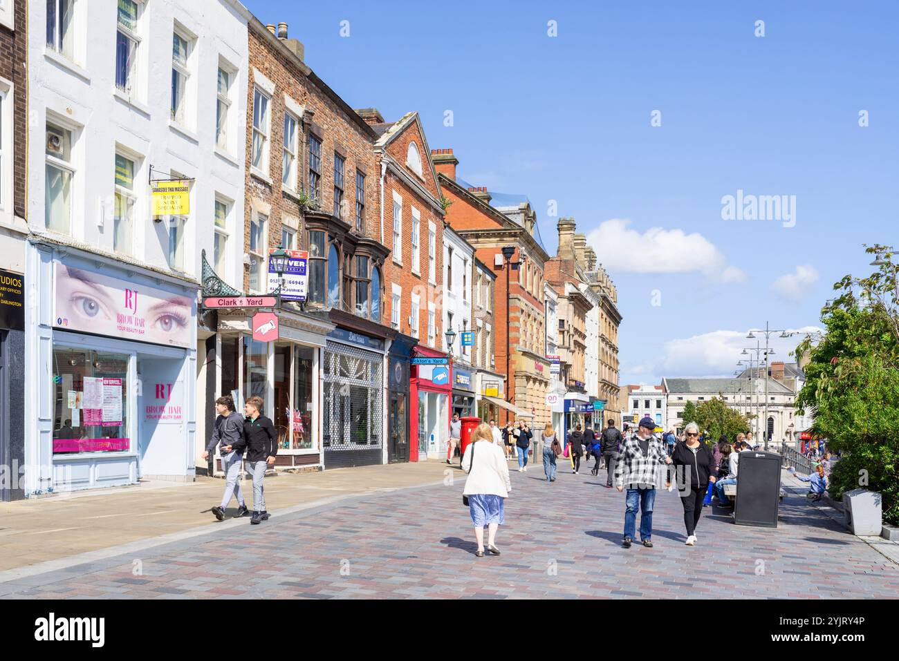 Darlington UK - High Row Einkaufsstraße im Stadtzentrum von Darlington Darlington County Durham Tees Valley England Großbritannien GB Europa Stockfoto