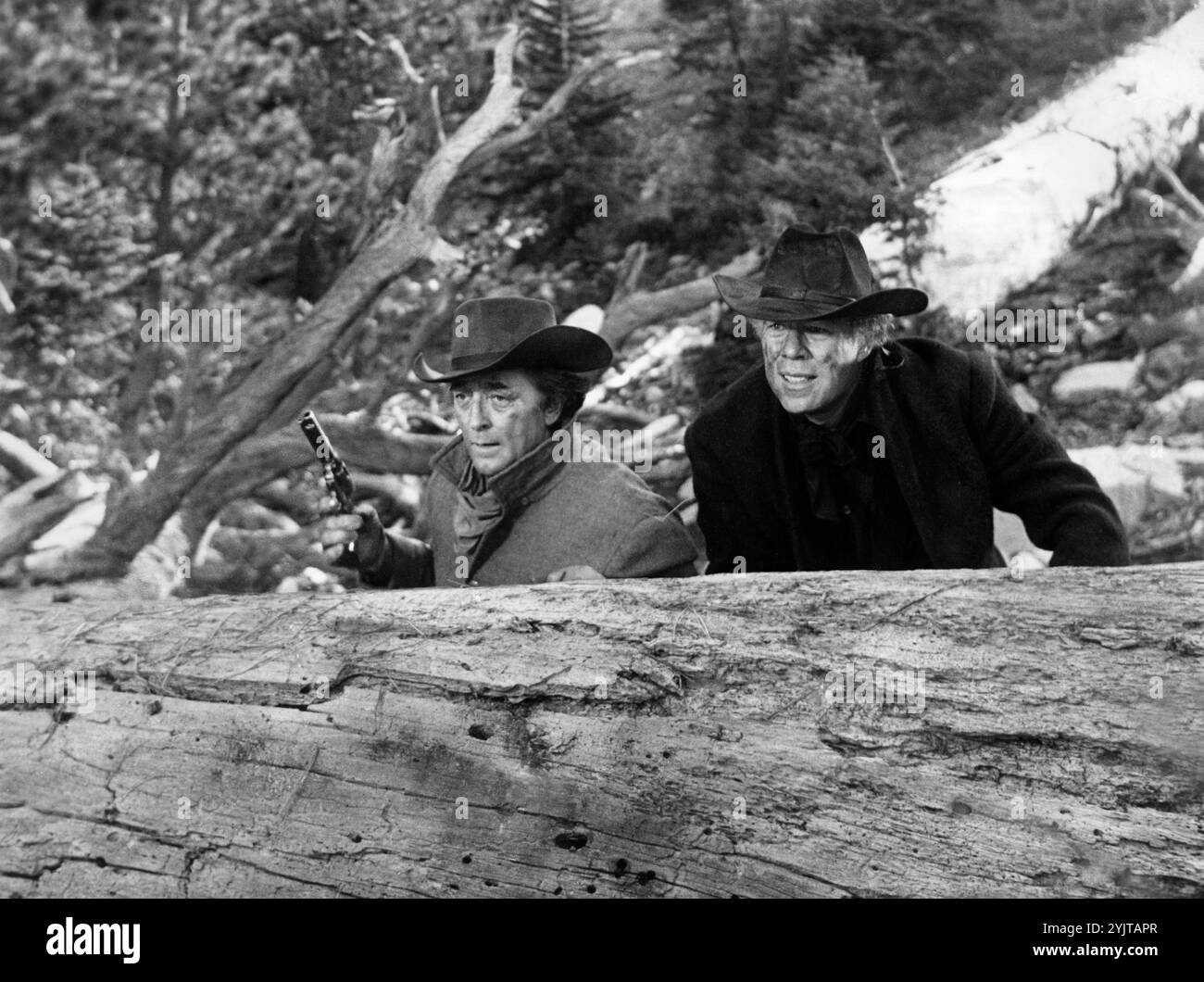 Robert Mitchum, George Kennedy, am Set des Westernfilms The Good Guys and the Bad Guys, Warner Bros.-Seven Arts, 1969 Stockfoto
