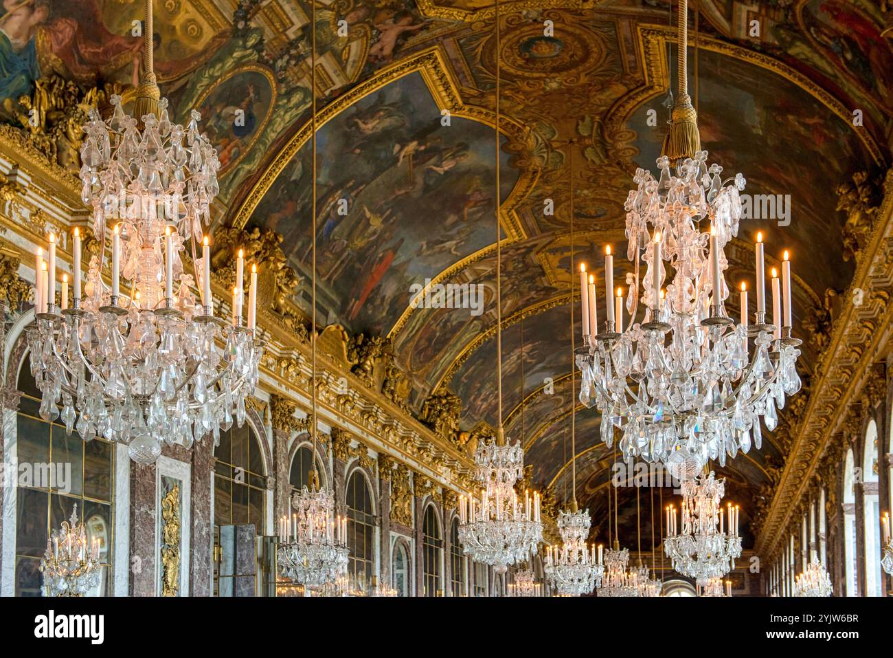 Die großen Gemächer (Spiegelsaal, Königskammer) im Schloss Versailles, Frankreich Stockfoto