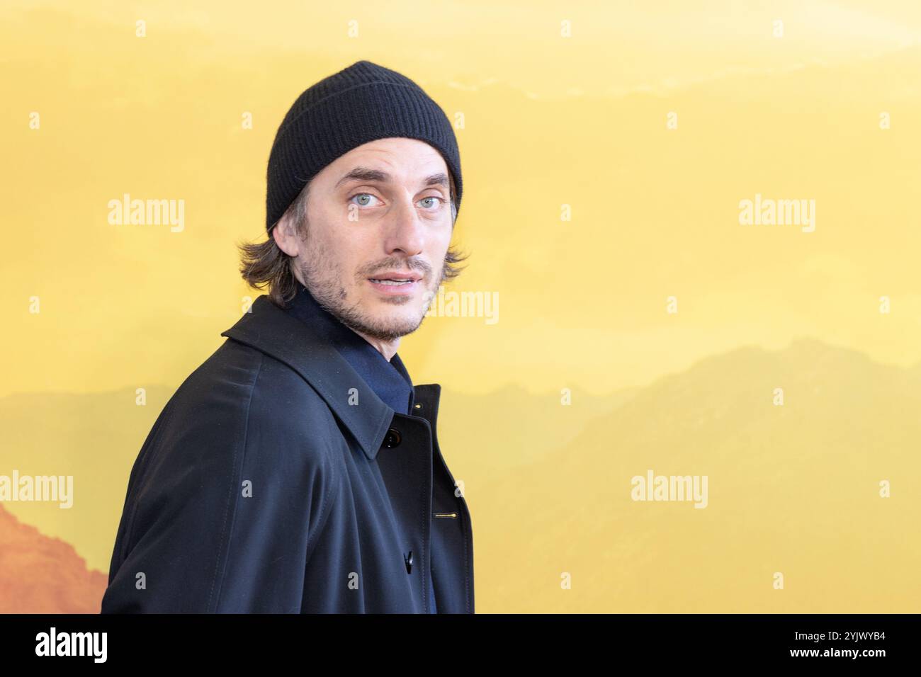 Rom, Italien. November 2024. Der italienische Schauspieler Luca Marinelli nimmt am Fotoaufruf des Films „Mufasa: IL Re Leone“ im Space Cinema Moderno in Rom Teil (Foto: Matteo Nardone/Pacific Press) Credit: Pacific Press Media Production Corp./Alamy Live News Stockfoto