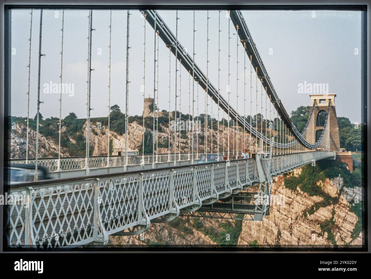 Clifton Suspension Bridge, Clifton, Stadt Bristol, 1972. Clifton Suspension Bridge von der Basis des Westturms aus gesehen. Stockfoto