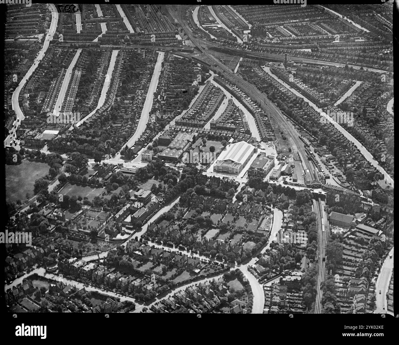 Streatham Ice Rink und Streatham High Road, Streatham, London, 1930er Jahre. Stockfoto