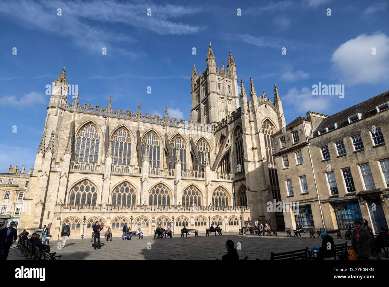 Die Kirche St. Peter und St. Paul, bekannt als Bath Abbey, Bath, Somerset, England Stockfoto