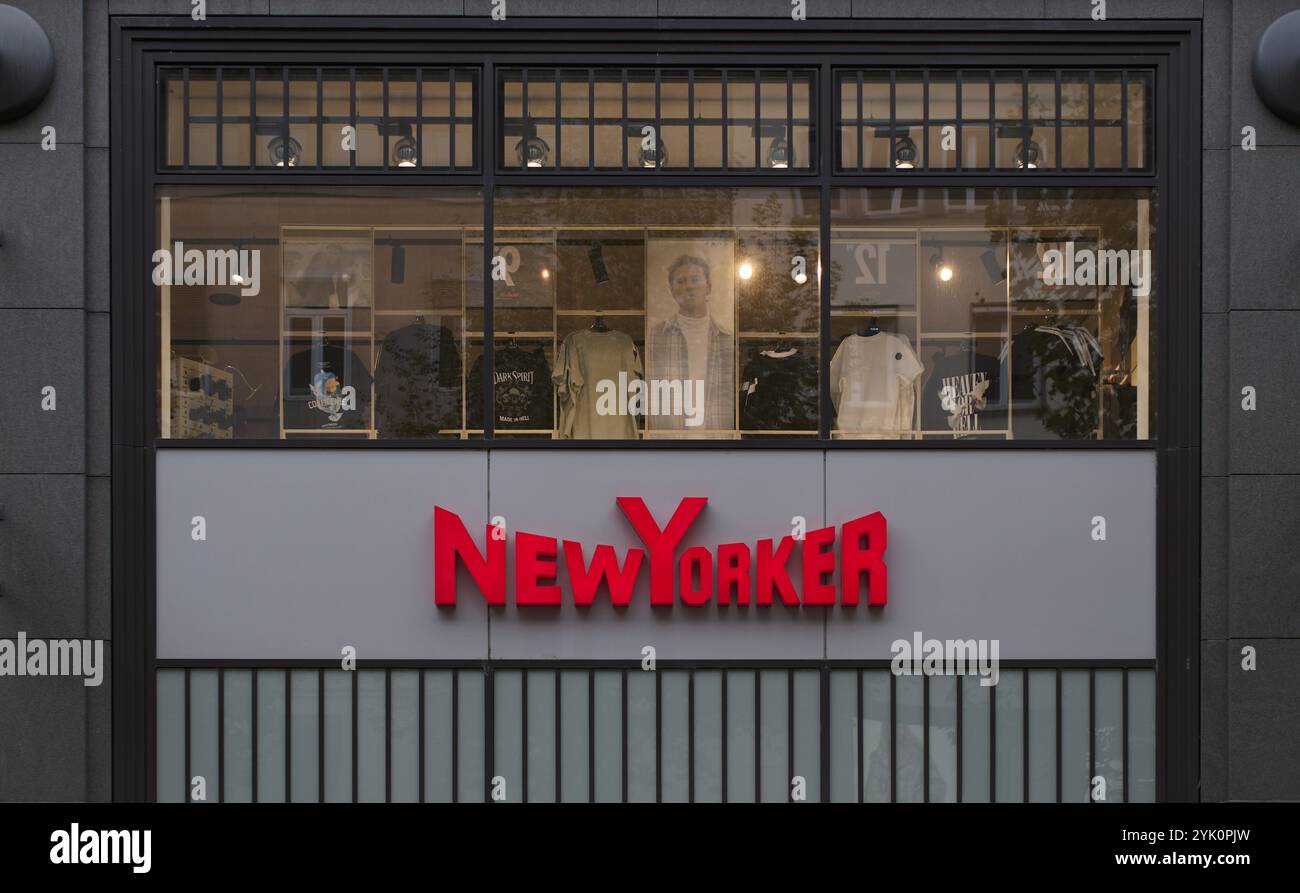 NewYorker, New Yorker, Markengeschäft, Kaufhauskette, Logo, Einzelhandel, Königsstraße, Stuttgart, Baden-Württemberg, Deutschland, Europa Stockfoto