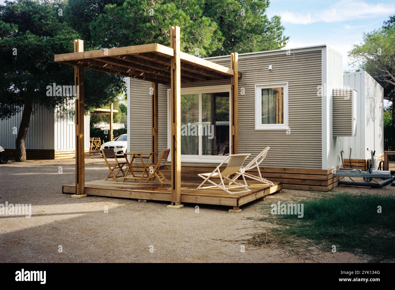 Tiny House, Bungalow Tiny, Camping El Garrofer, Sitges, Katalonien, Spanien. Stockfoto