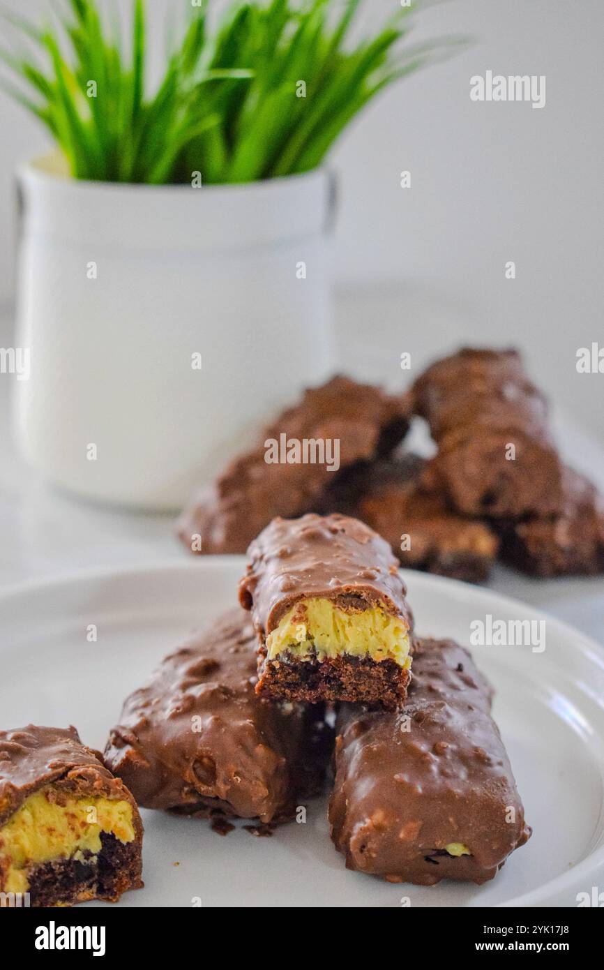 Kochen ist meine Leidenschaft und mein Hobby. Meine Mahlzeit zu fotografieren, macht mich komplett und glücklich. Am liebsten koche ich für meine liebenswerte Familie. Stockfoto