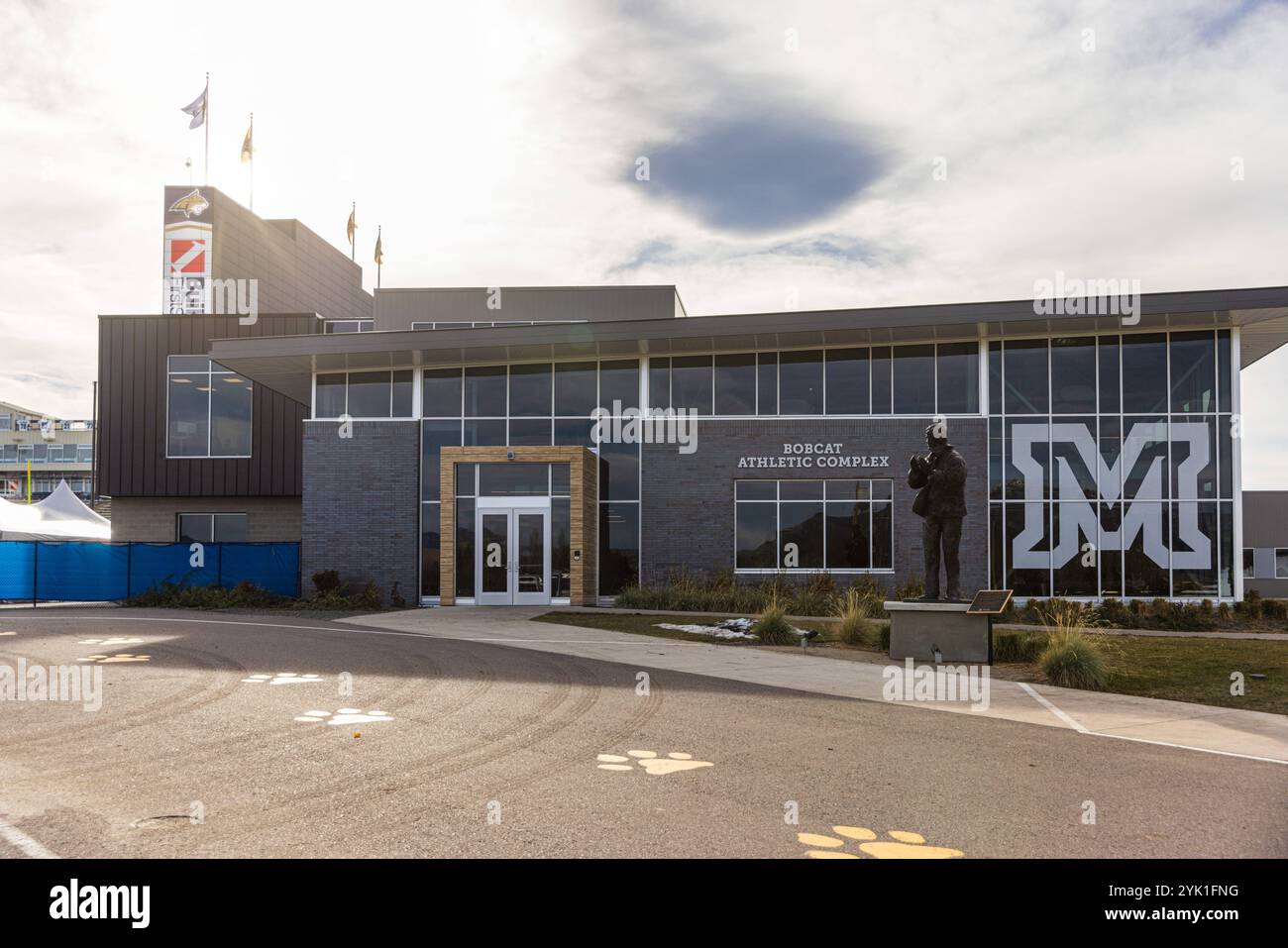 BOZEMAN, MT -12. NOVEMBER 2024- Blick auf den Bobcat Athletic Complex auf dem Campus der Montana State University in Bozeman, Heimat der Bobcats. MSU ist Stockfoto