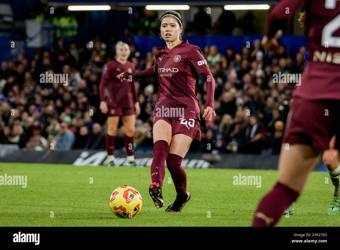 London, Großbritannien. November 2024. London, England, 16. November 2024: Yui Hasegawa (25 Manchester City) in Aktion während des Womens Super League-Spiels zwischen Chelsea und Manchester City an der Stamford Bridge in London. (Pedro Porru/SPP) Credit: SPP Sport Press Photo. /Alamy Live News Stockfoto