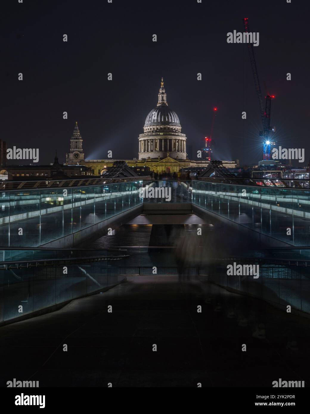 Nikon D600 Nachtfotos auf einem Stativ von Stadtlandschaften in London Stockfoto
