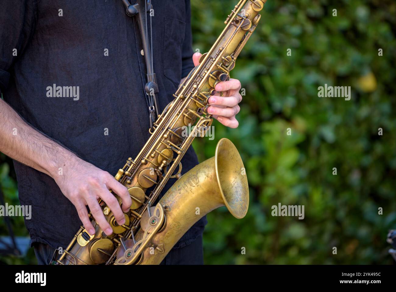 Swing Dance auf der Ölmesse Ventalló 2024 (Fira de l'Oli) (Alt Empordà, Girona, Katalonien, Spanien) ESP Baile Swing en la feria del aceite en Ventalló Stockfoto