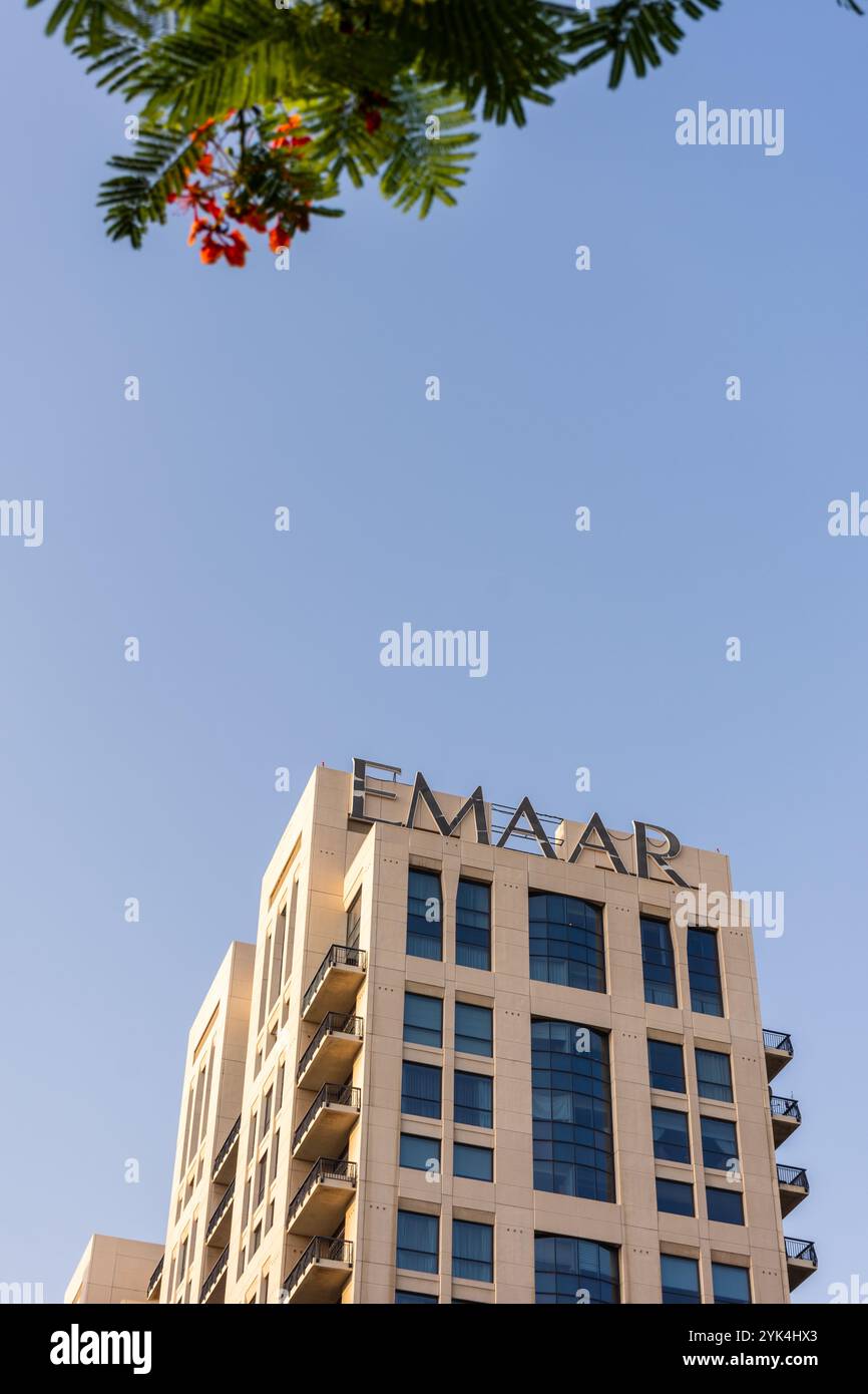 Emaar Towers in Riggat Al Buteen in Dubai City, Vereinigte Arabische Emirate. Stockfoto