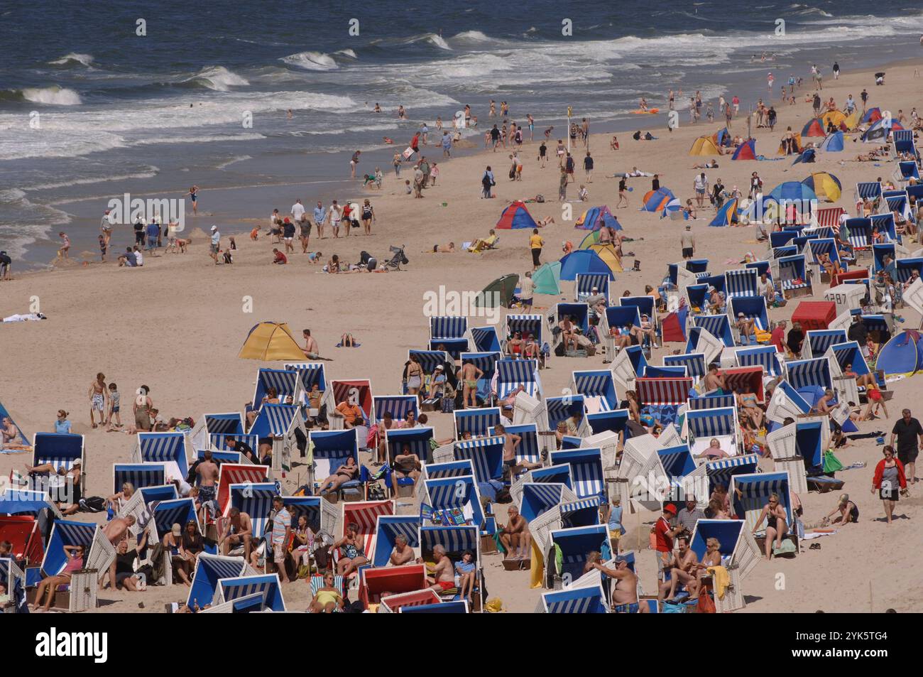 Nordsee Sylt Föhr Familienmix Juli August 2007 -GRAF- MOBILTELEFON 00491773193050 www.-hannover.de INFOSCHEFFEN. DE Friedrich Engels Strasse 31, 30880 Laatzen , Region Hannover Bankverbindung: Sparkasse Hannover 25050180 Konto 25069276 *** Nordsee Sylt Föhr Familienmix Juli August 2007 GRAF MOBILTELEFON 00491773193050 www hannover de INFOSCHEFFEN DE Friedrich Engels Strasse 31, 30880 Laatzen , Region Hannover Bankdetails Sparkasse Hannover 25050180 Konto 25069276 Stockfoto