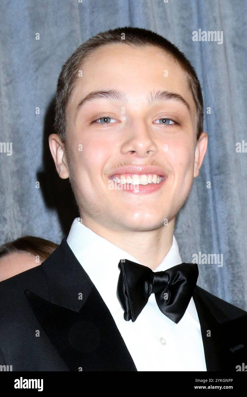 CA. 17. November 2024. Knox Jolie-Pitt bei Arranvals for 15th Governors Awards, The Ray Dolby Ballroom at Ovation Hollywood, Los Angeles, CA, 17. November 2024. Quelle: Priscilla Grant/Everett Collection/Alamy Live News Stockfoto