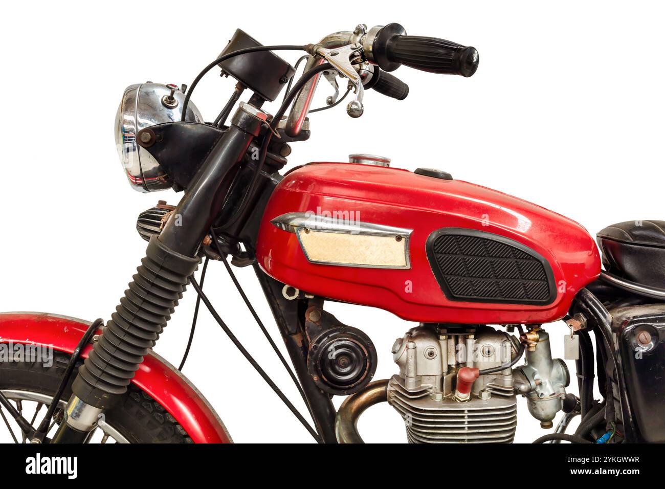 Seitenansicht eines roten englischen Vintage-Motorrads isoliert auf weißem Hintergrund Stockfoto
