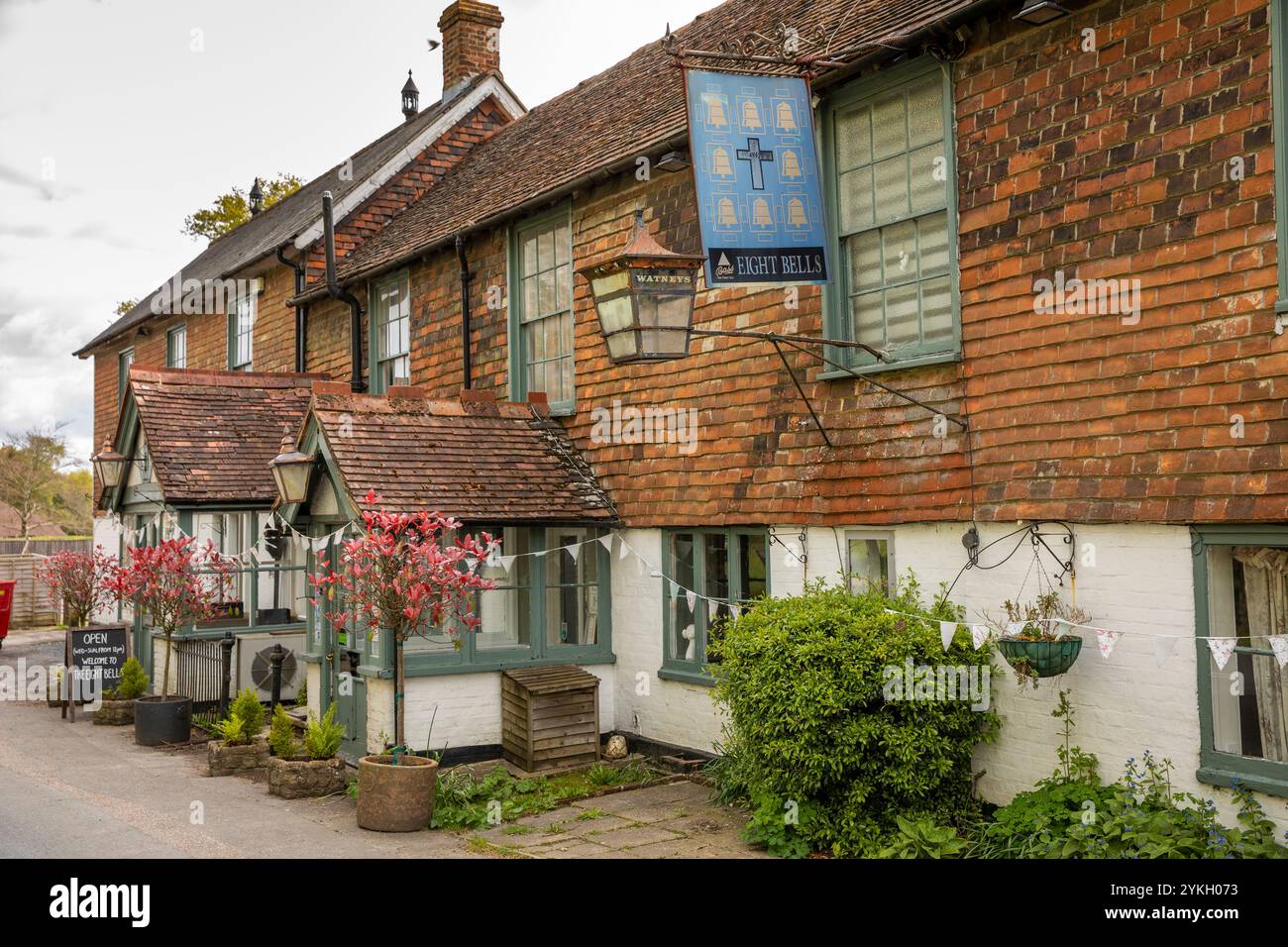 UK, Kent, Weald of Kent, Hawkhurst, The Moor, Eight Bells Inn Stockfoto