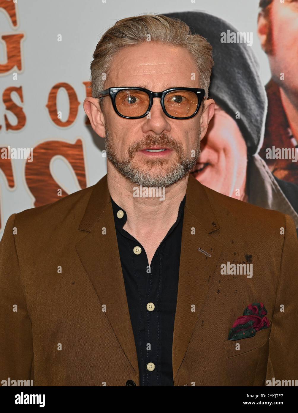 LONDON, GROSSBRITANNIEN. November 2024. Martin Freeman besucht die Story Standing on the Shoulders of Kitties: The Bubbles and the Shitrockers in den Abbey Road Studios in London. (Foto von 李世惠/siehe Li/Picture Capital) Credit: Siehe Li/Picture Capital/Alamy Live News Stockfoto