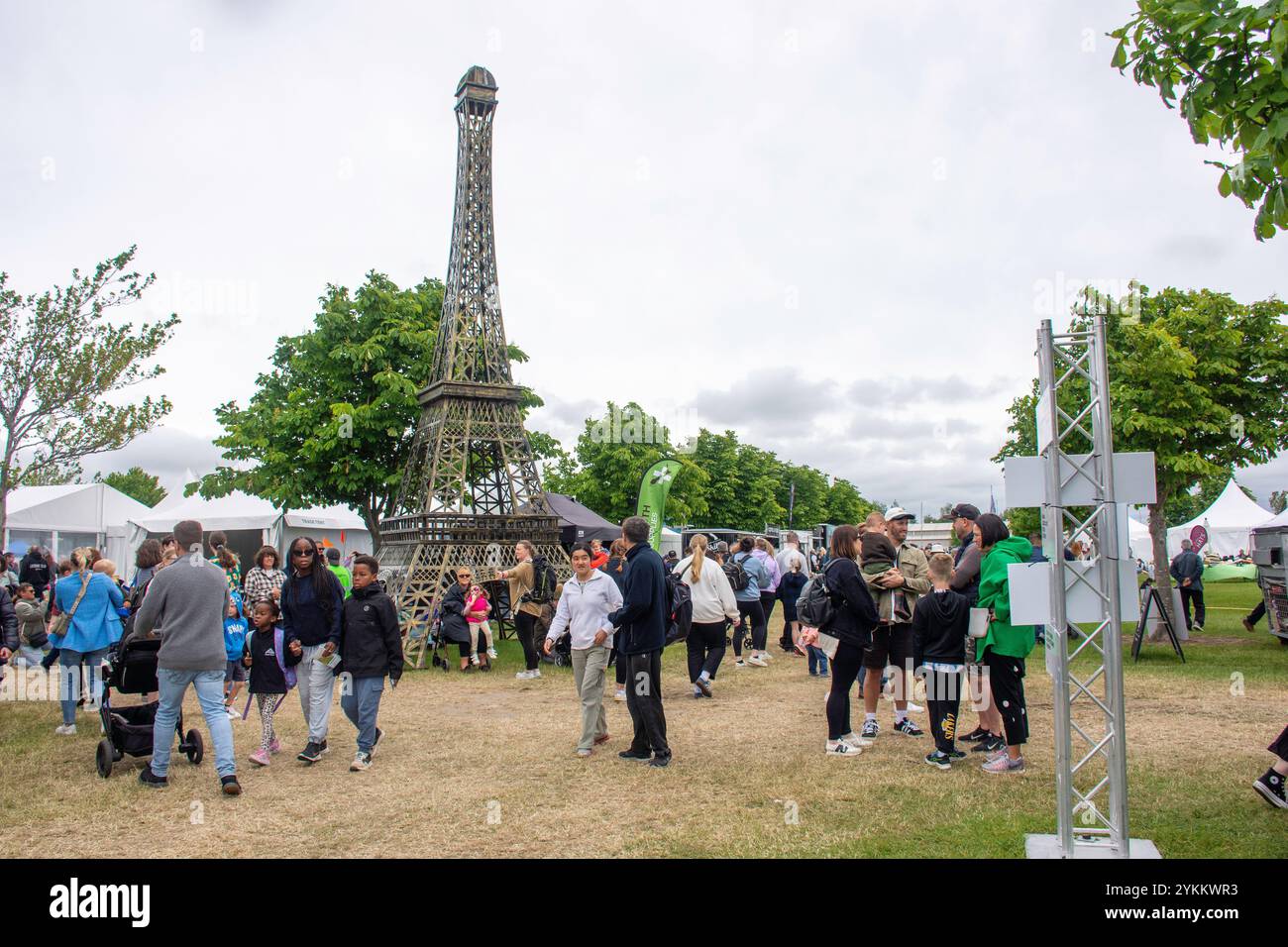 Eiffelturm bei der Christchurch Show, Canterbury A&P Showgrounds, Hayton Road, Wigram, Christchurch (Ōtautahi), Canterbury, Neuseeland Stockfoto
