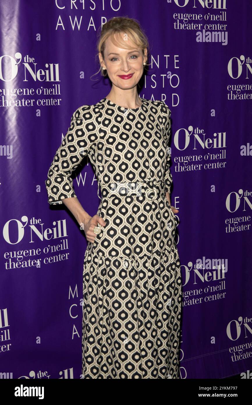 New York, USA. November 2024. Erin DAVIE spaziert auf dem roten Teppich bei der 23. Jährlichen Monte Cristo Award Gala zu Ehren von Tom Viertel im Eugene O'Neill Theater Center in New York, 18. November 2024 (Foto: Laura Brett/SIPA USA) Credit: SIPA USA/Alamy Live News Stockfoto